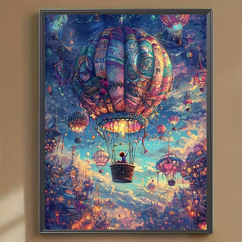 Рамкирана фантастична картина с летящ балон над приказен град, използвана като интериорен акцент