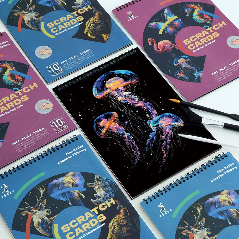 Скреч картина с медузи от серия „Цветни животни“, показан комплект и аксесоари